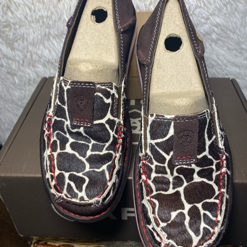 Ariat shoes size 6/12